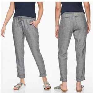 Athleta Bali Gray 100% Linen Jogger Ankle Pant